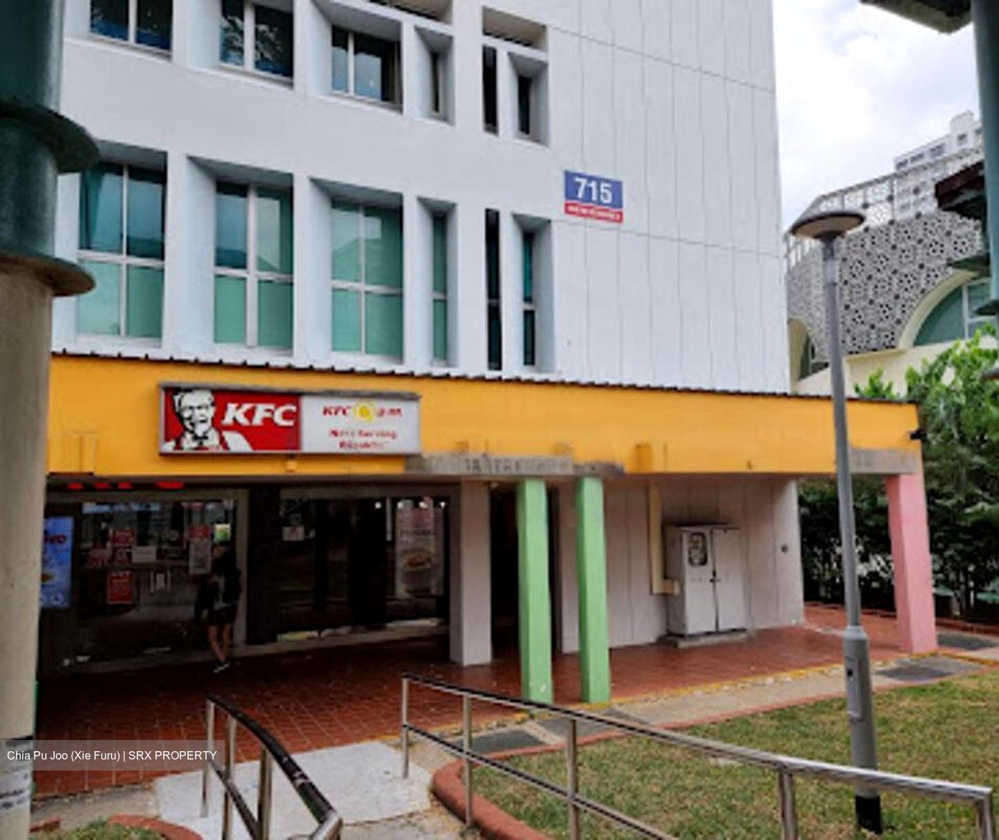 Jing Shan Primary School (D20), Retail #455025541
